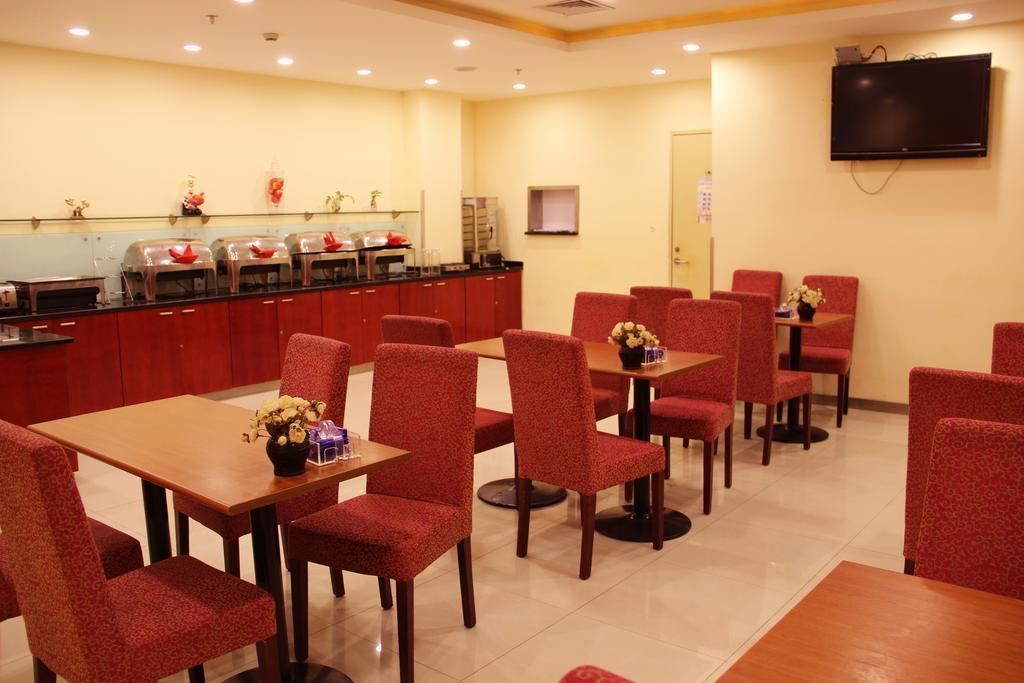 Hanting Hotel Tianjin Yibin Road Metro Station Extérieur photo
